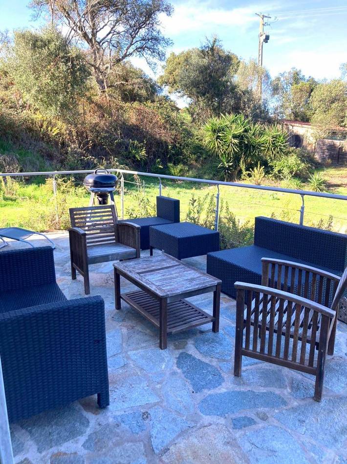 Gîte pour 8 personnes, avec terrasse et jardin en Corse-du-Sud - 4