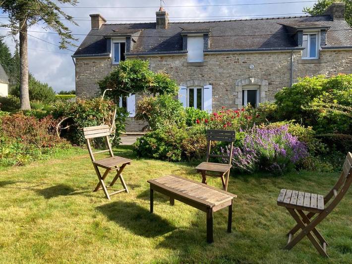 Cottage pour 2 personnes, avec jardin et vue à Bannalec