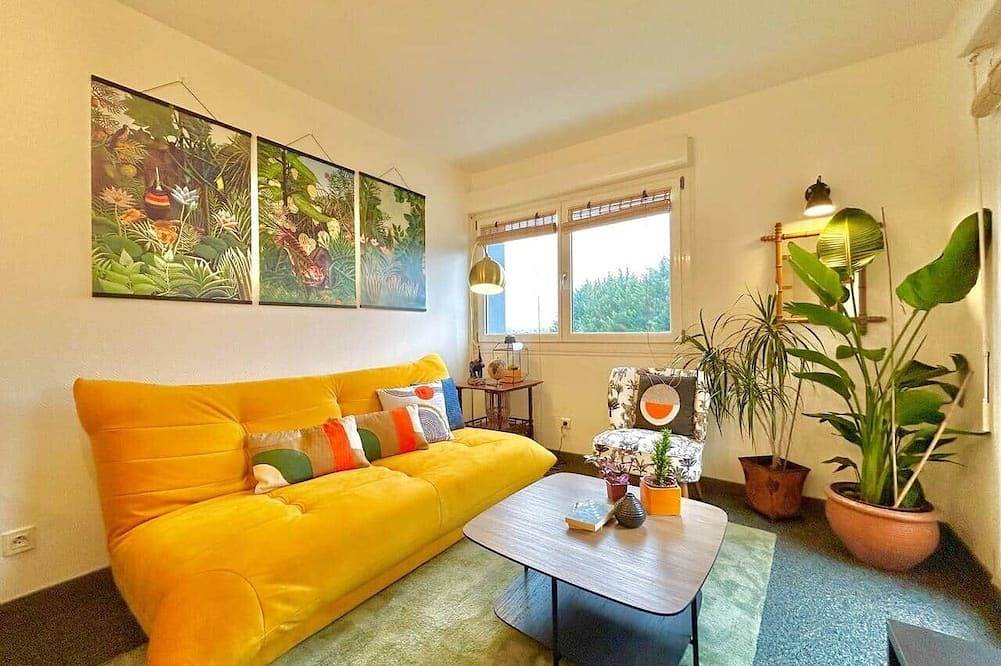 Entire apartment, Sweet Jungle - Stylish, Cocoon and Romantic - Colmar in Bollwiller, Guebwiller region