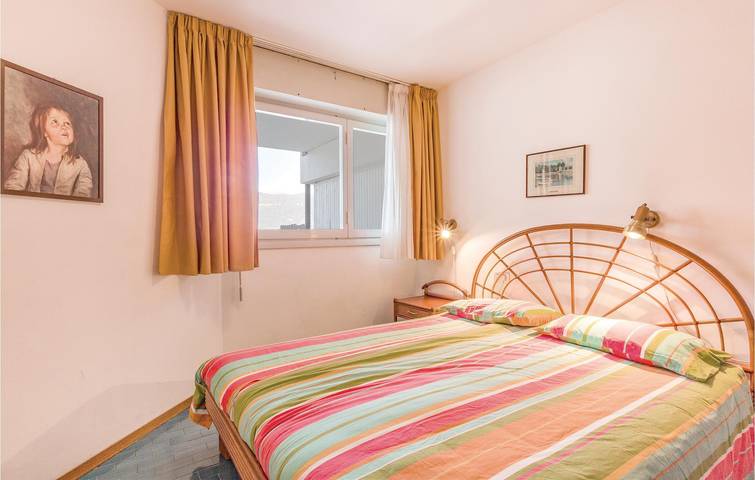 Ferienwohnung für 4 Personen, mit Terrasse in Porto Valtravaglia - 4