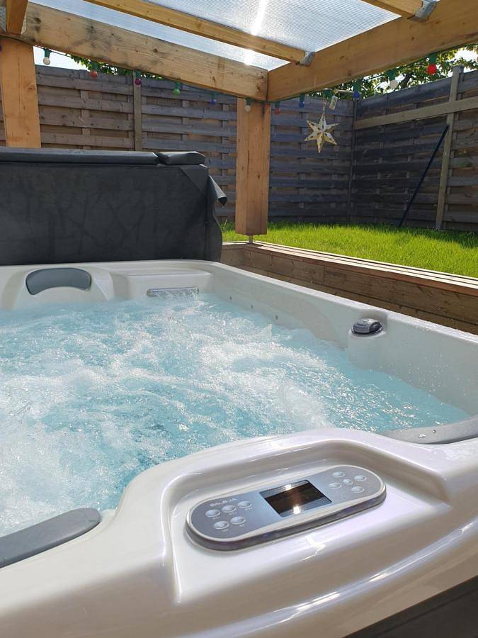 Location de vacances pour 2 personnes, avec terrasse et jacuzzi à Biville-sur-Mer - 3