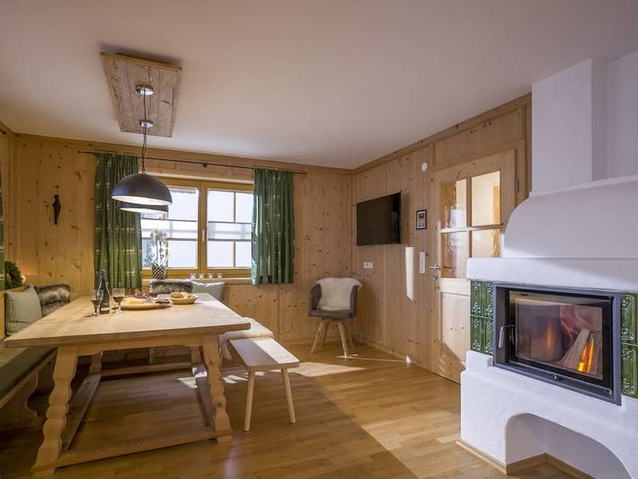 Ferienhaus für 8 Personen, mit Ausblick und Terrasse in Hainzenberg - 2