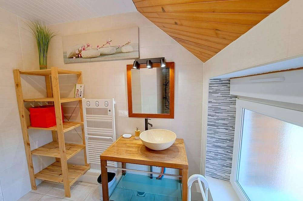 Stone House in Brittany near Sandy Beaches in Landéda, Brest region