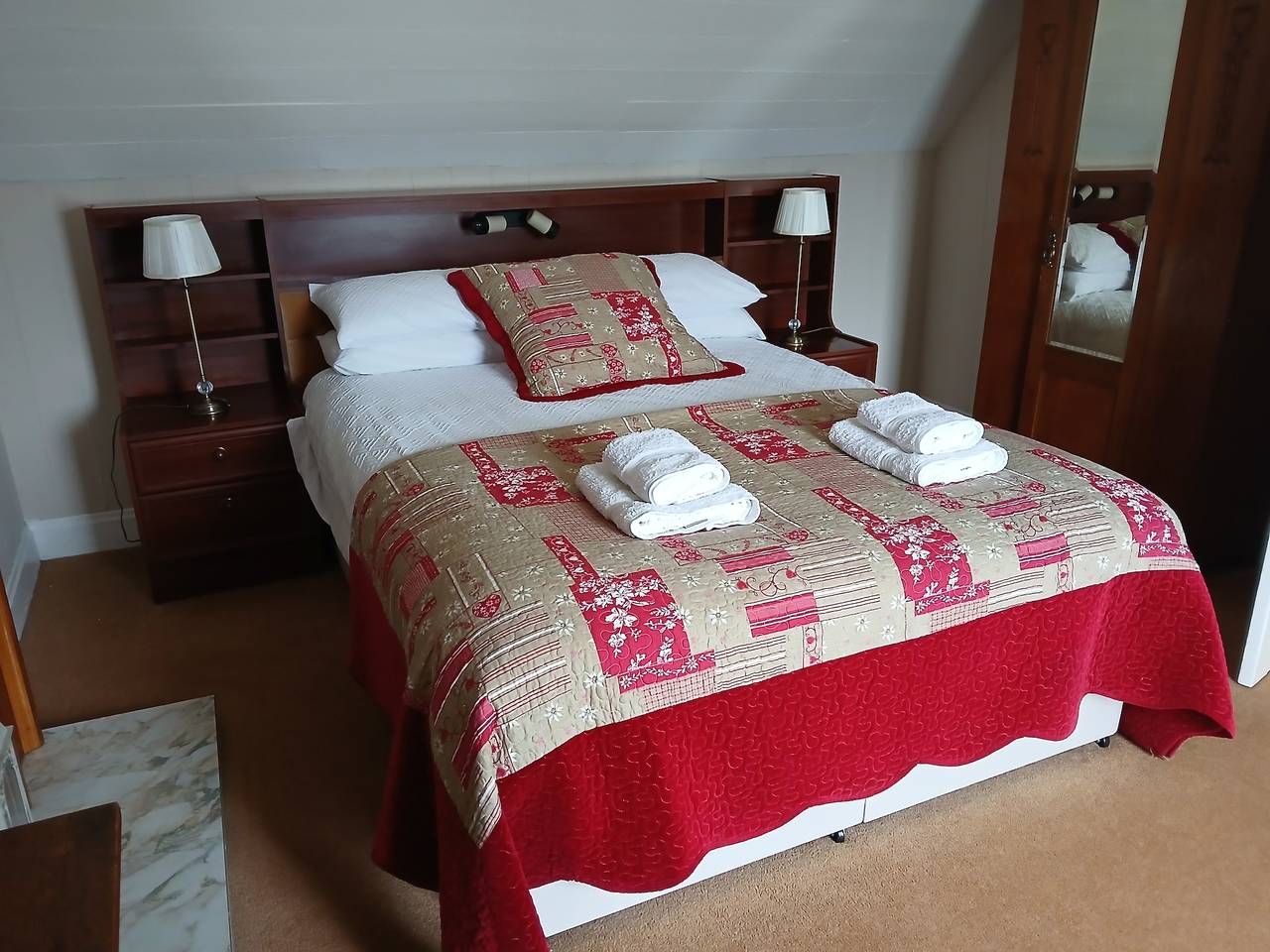 2 Bed House - Sleeps 6 - Family Friendly - Pets in Highlands