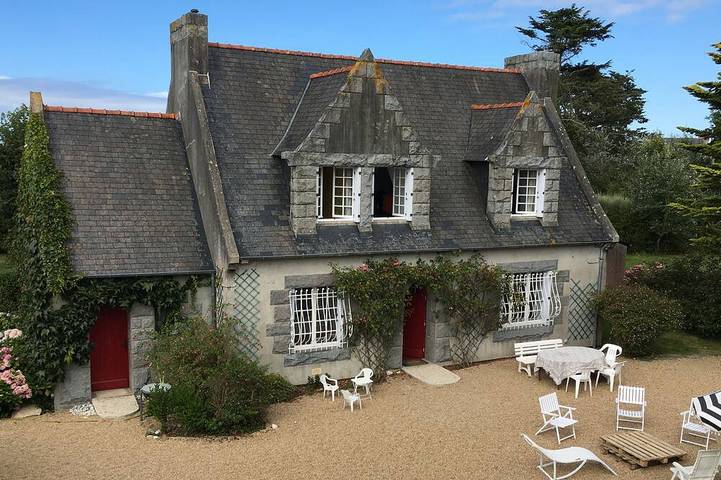 Maison de vacances pour 11 personnes, avec terrasse et jardin à Landunvez