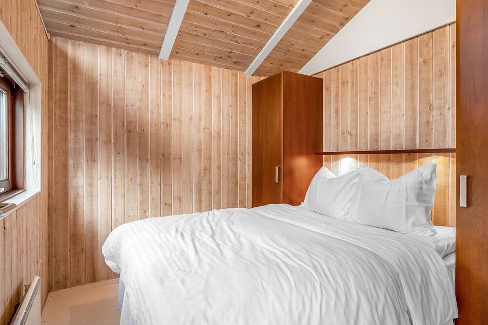 \"Esbern\" - 3.7km from the sea in Esbjerg, Wadden Sea National Park
