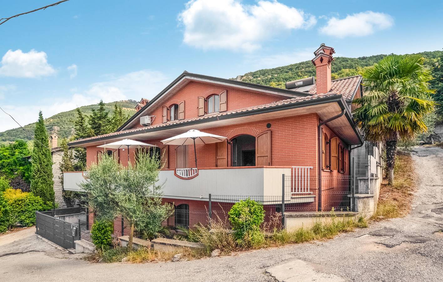 Appartamento intero, Accogliente appartamento con Wi-Fi e parcheggio gratuiti in Gubbio, Umbria