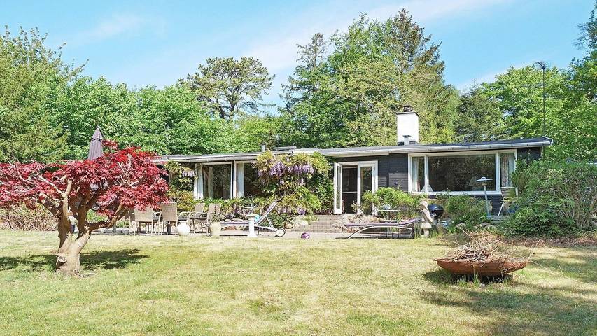 Ferieudlejning for 6 personer, med have i Vejby