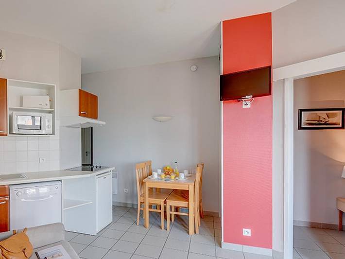 Camping pour 4 personnes, avec bassin pour enfant et balcon à La Tranche-sur-Mer - 4