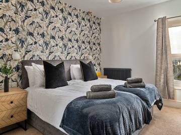 Holiday Rental for 15 People in Pwllheli, Gwynedd, Photo 3