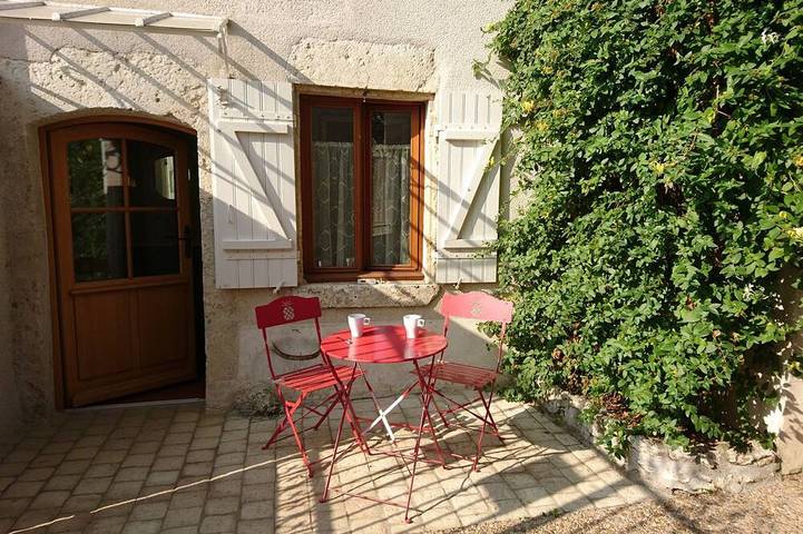 Location de vacances pour 6 personnes, avec terrasse à Cour-sur-Loire