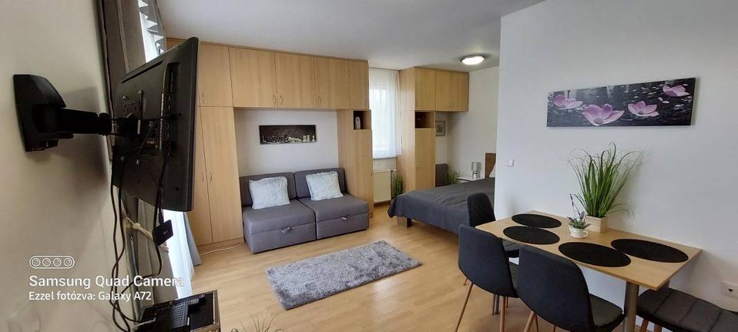 Ferienwohnung für 4 Personen, mit Seeblick und Ausblick sowie Garten in Siofok - 2