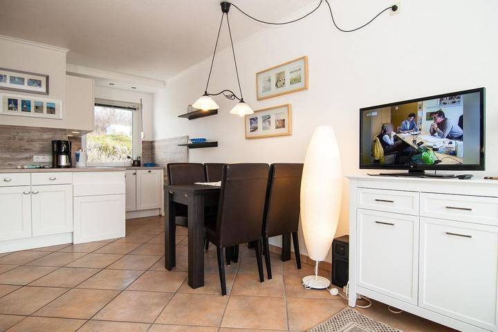 Ganze Wohnung, Ansprechende Ferienwohnung in absolut ruhiger Lage in den Hörnumer Dünen in Strand Hörnum, Hörnum
