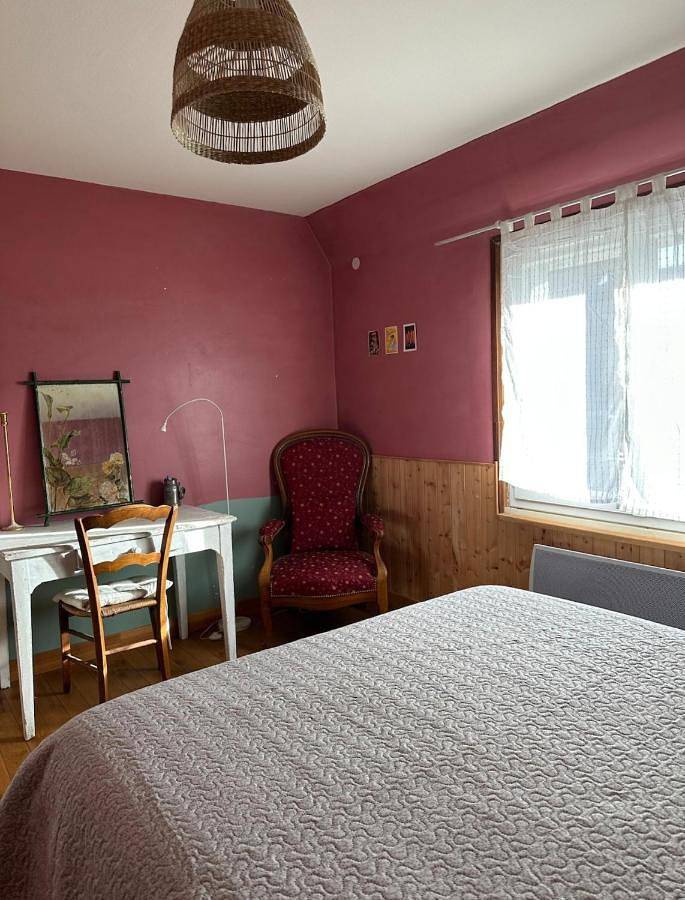 Location de vacances pour 8 personnes, avec jardin et vue à Vitteaux - 4