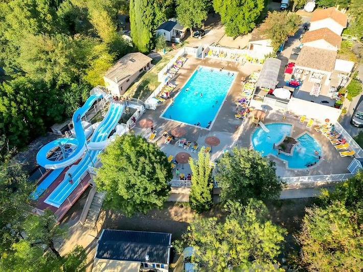 Camping pour 5 personnes, avec jacuzzi et piscine à Cannes - 2