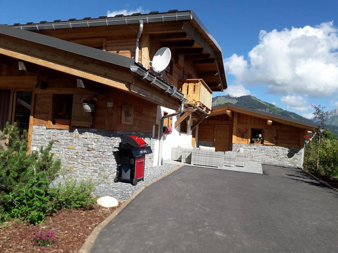 Chalet L'orignal in Notre-Dame-de-Bellecombe, Albertville region