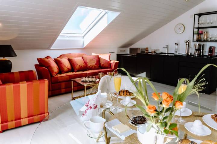 Ferienwohnung für 2 Personen, mit Balkon und Whirlpool sowie Terrasse und Garten in Höhenrain - 3