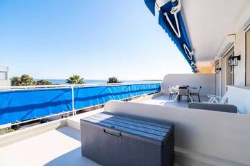 Gîte pour 3 personnes, avec terrasse et vue dans Port du Mourre-Rouge