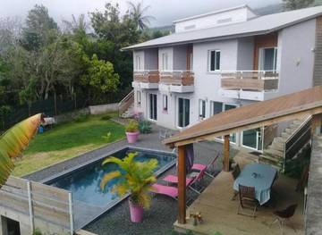 Maison d’hôte pour 4 personnes, avec balcon à Saint-Leu