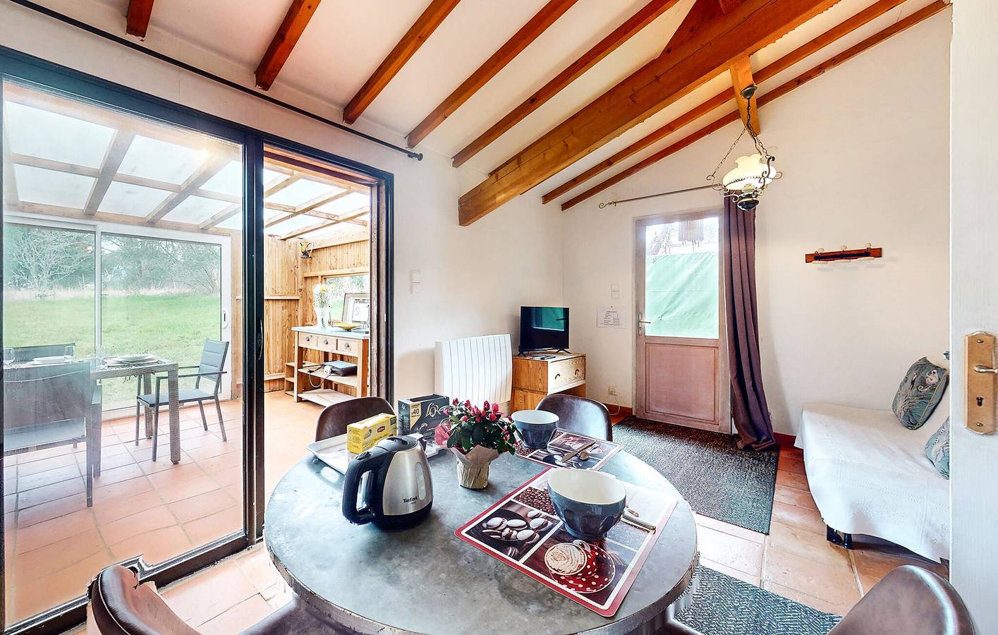 Appartement confortable avec jardin à 1km de Sainte-Alvère in Val de Louyre et Caudeau, Périgord Pourpre