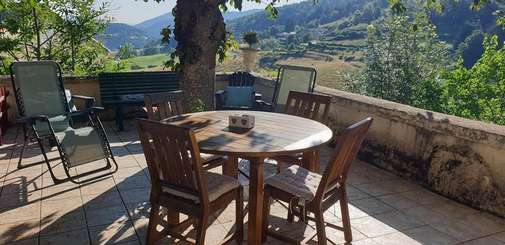Location de vacances pour 6 personnes, avec vue et terrasse, animaux acceptés à Saint-Basile