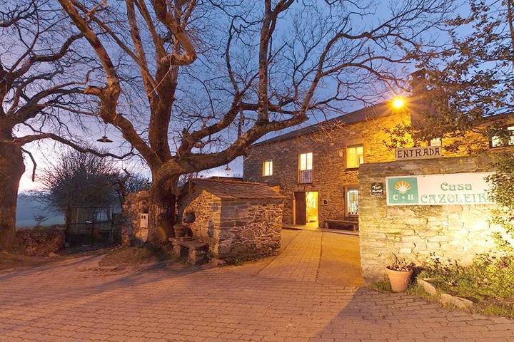 Casa rural con piscina para 3 personas, con Terraza y Jardín además de Piscina y Vistas en Provincia de Lugo