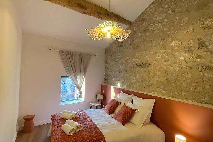 Location de vacances pour 10 personnes, avec Jardin dans La Roche-sur-Grane - 4