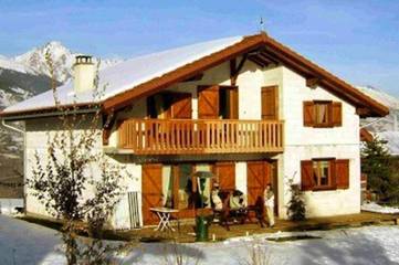 Maison de campagne pour 10 personnes dans Longefoy