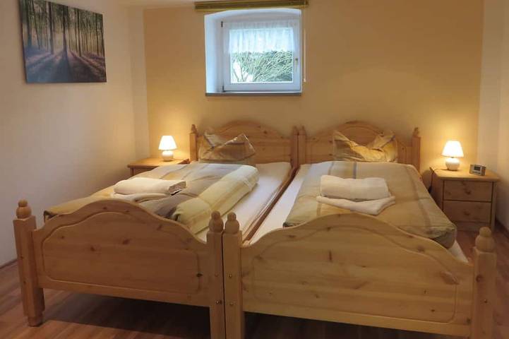 Ferienwohnung für 4 Personen, mit Terrasse und Garten in Ruttersdorf-Lotschen - 2