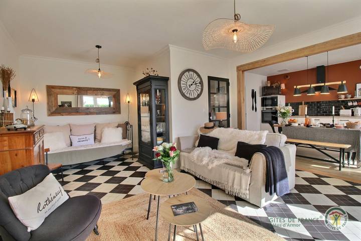 Gîte pour 7 personnes, avec jardin à Plouër-sur-Rance - 3