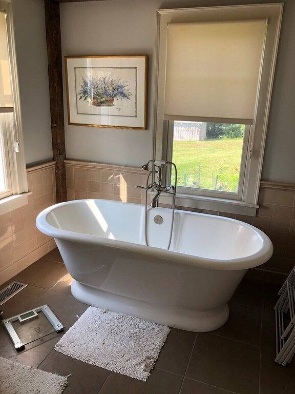 Charming 1870 cape cottage in Litchfield in Litchfield County