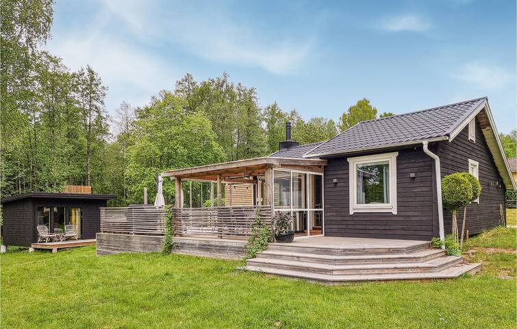 Hus för 8 Personer med trädgård in Södra Vings distrikt, Västergötland