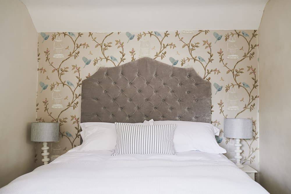 A cotswold cottage that sleeps 4 guests in 2 bedrooms in Blockley, Gloucestershire