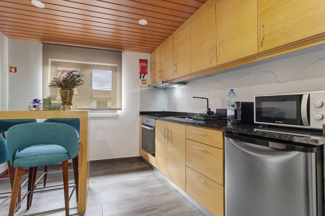 Vakantiehuis 'Casa Da Capela' met Uitzicht op de Bergen, Wi-Fi en Airconditioning, foto 6