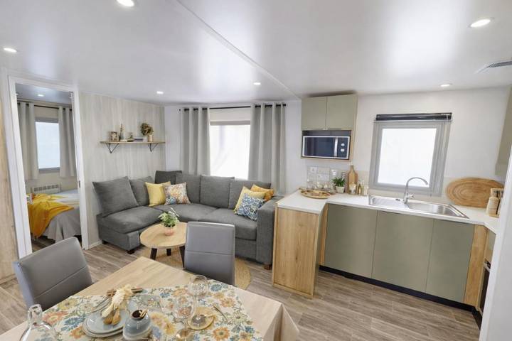 Camping pour 6 personnes, avec terrasse, animaux acceptés en Mer du Nord (Belgique) - 4