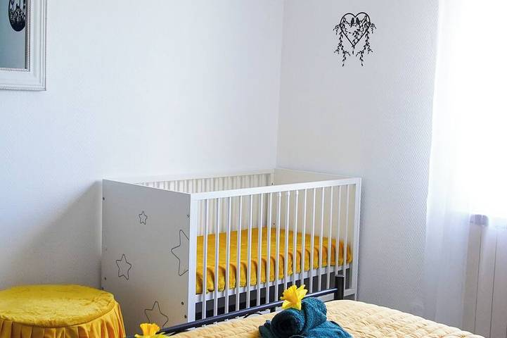 Location de vacances pour 4 personnes, avec jardin et terrasse à Espinasses - 3