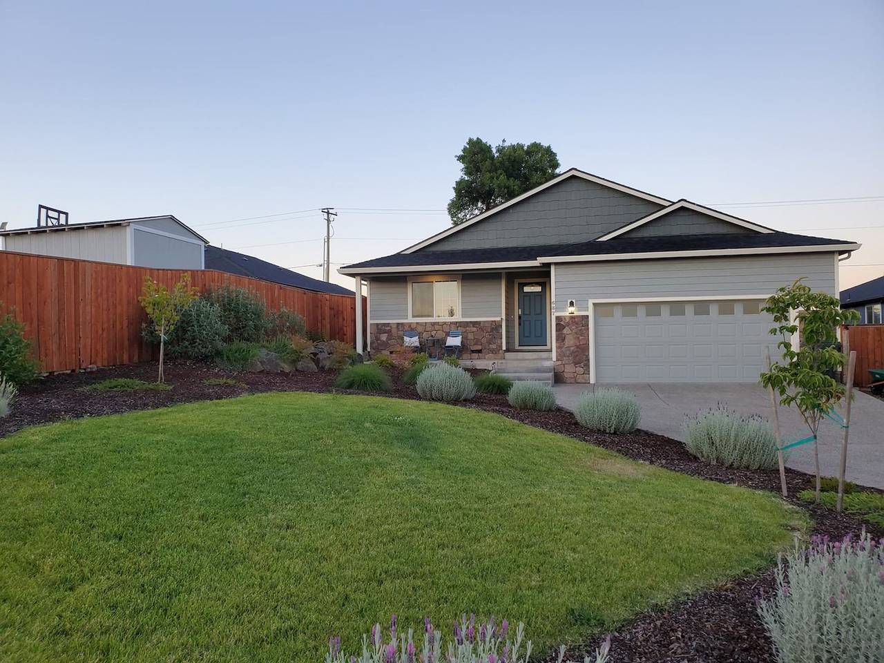 The Eagles Nest! in Eagle Point in Oregon