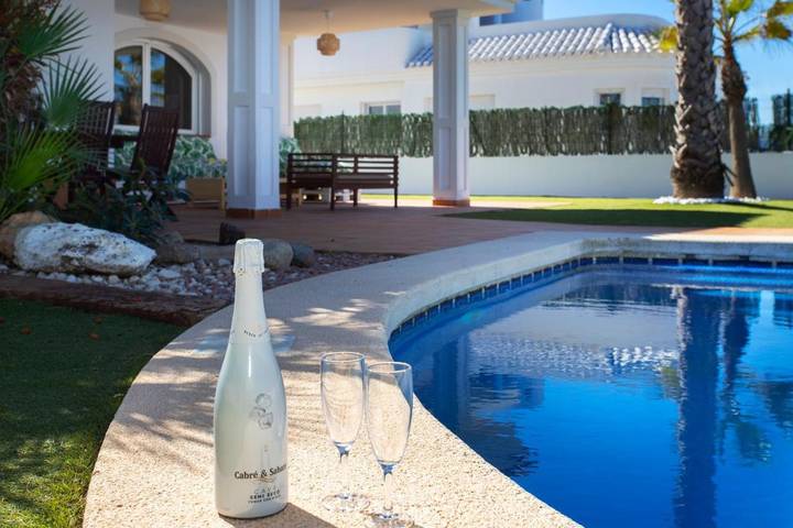 Chalet para 12 personas, con vistas y terraza además de jardín y piscina en Campo de Cartagena - 3