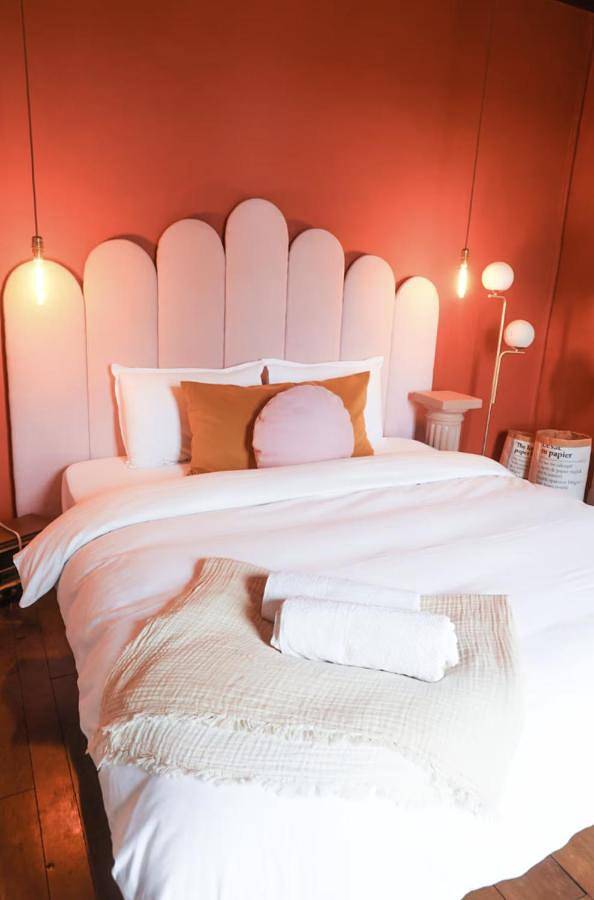 Location de vacances pour 4 personnes, avec jacuzzi et jardin à Issy-l'Évêque - 3