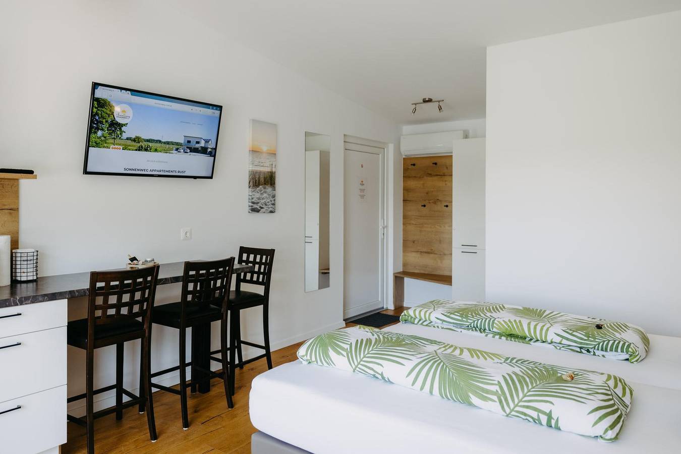 Appartement de vacances entier, Appartement/Fewo Jana, Bad, Wc, Balkon in Rust (Burgenland), Leithaberg