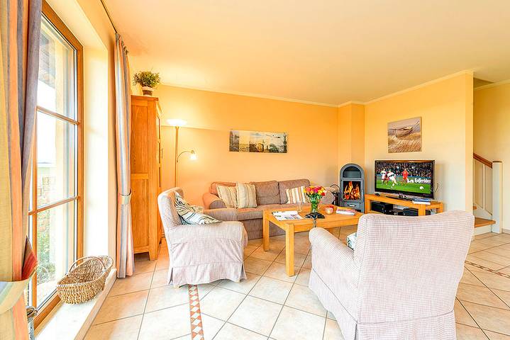 Ferienhaus für 6 Personen, mit Garten und Terrasse sowie Sauna in Neuenkirchen (Rügen) - 3