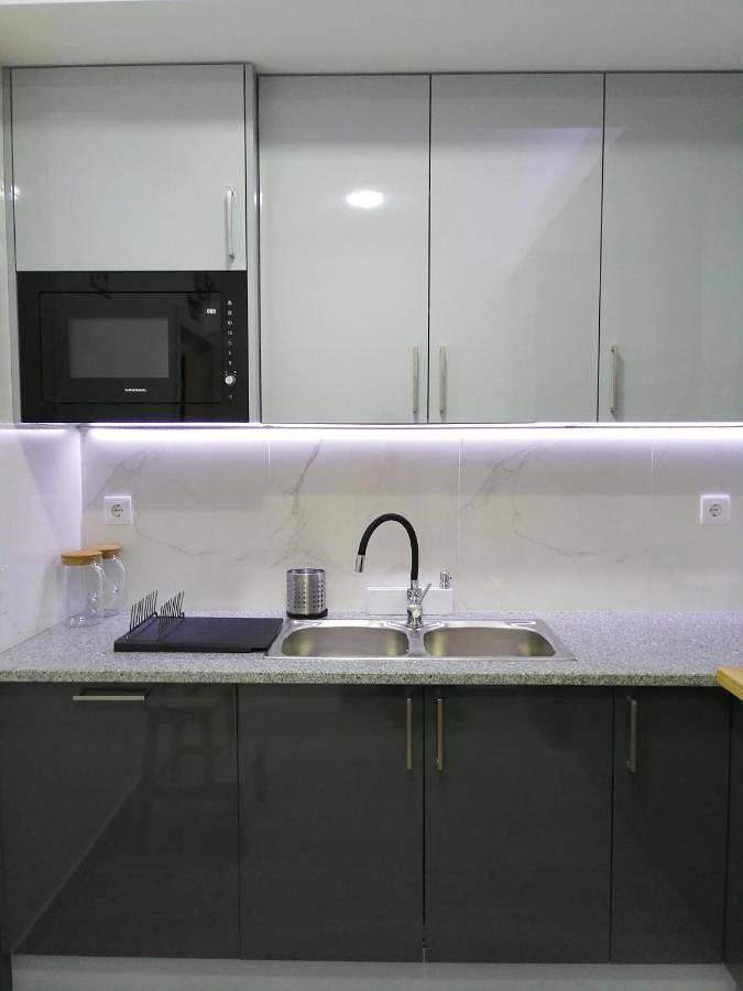 Location de vacances pour 2 personnes, avec terrasse et jardin à Pinhão - 4