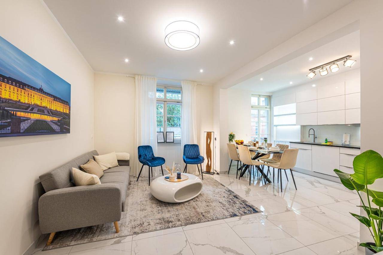 Appartement entier, Three-Bedroom Apartment in Ludwigsbourg, Arrondissement de Ludwigsbourg