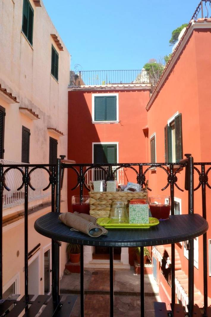 Chambre d’hôte pour 2 personnes, avec balcon à Capri - 2