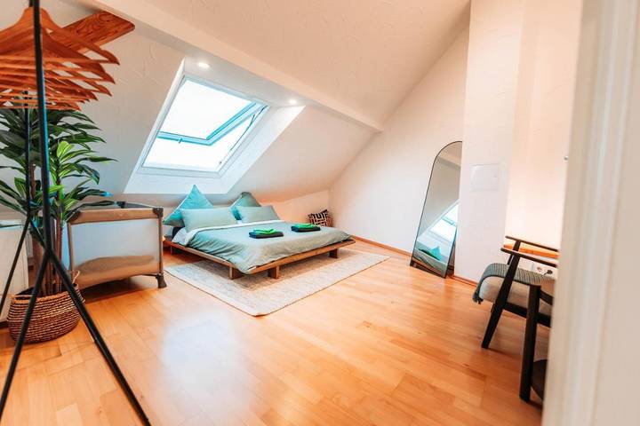 Ferienwohnung für 8 Personen, mit Terrasse und Ausblick, mit Haustier in Koblenz - 4