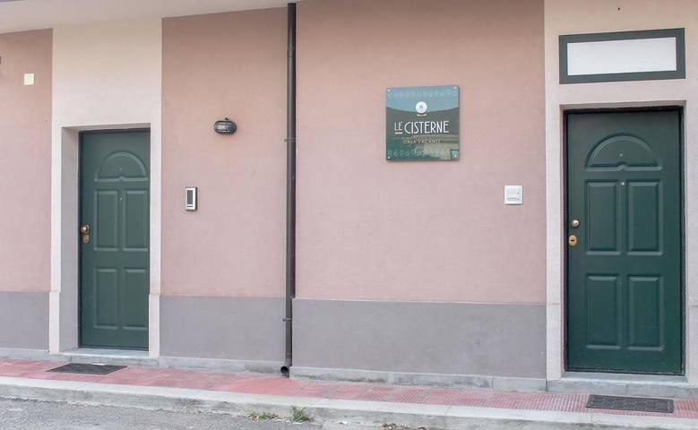 Casa vacanza per 4 persone, con Giardino e Panorama a Gioia Tauro