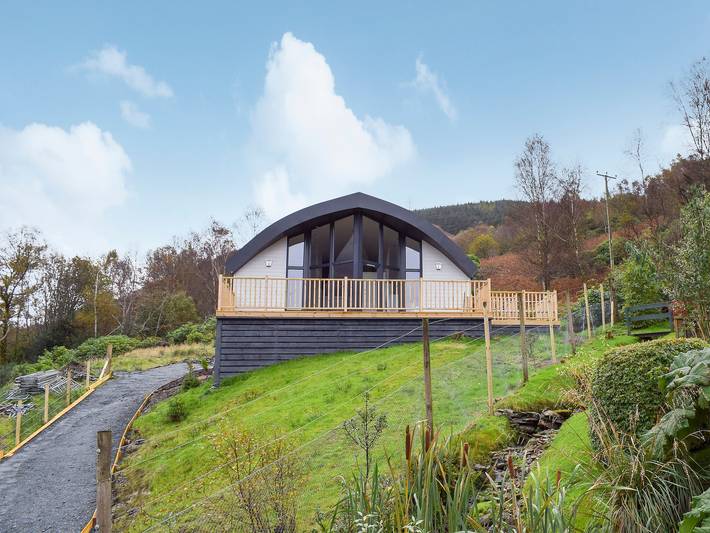 Log cabin for 4 people, with garden in Loch Lomond