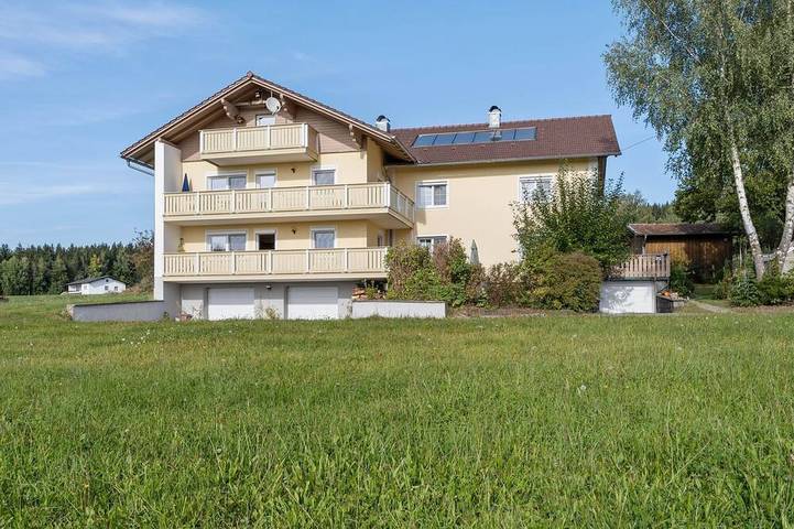 Ferienwohnung für 5 Personen, mit Terrasse und Garten - 1