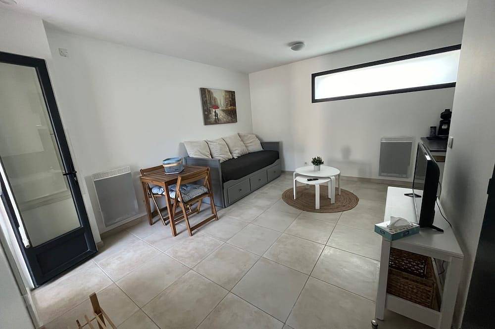 Maisonnette T2 - Dépendance - Proche Aix en Provence in Saint-Cannat, Région d'Aix-en-Provence