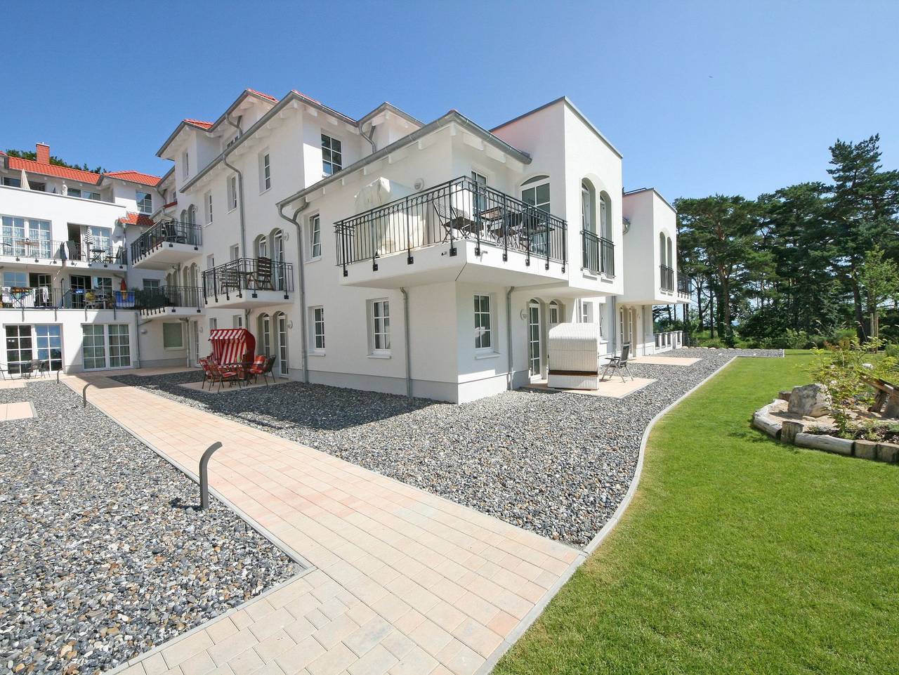 Ganze Ferienwohnung, F: Haus Meeresblick A 0.14 Sansibar mit Terrasse - Haus Meeresblick A 0.14 Sansibar mit Terrasse in Baabe, Rügen